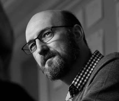 Stuart J Mackintosh